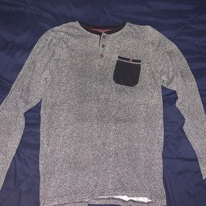 Men’s long sleeve pocket shirt